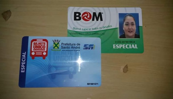 Paciente comemora conquista de direitos para espondilite