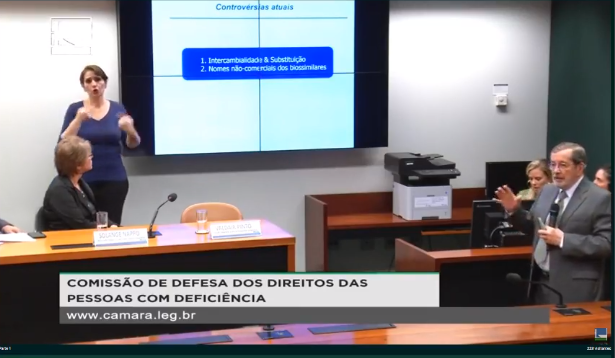 Farmacêuticos e médicos divergem sobre produtos biossimilares